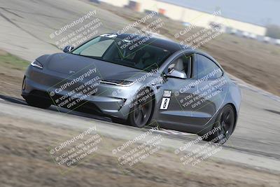 media/Oct-19-2025-Speed Ventures (Sun) [[a6e7fe67be]]/TC B/Session 2 (Outside Grapevine)/